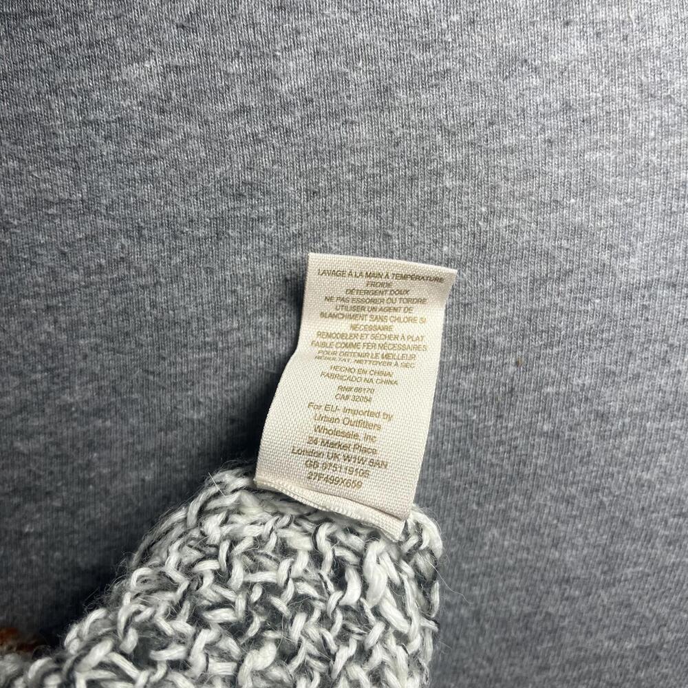 Free People Womans Small $95 Cable Knit Sweater Gray pegasus west end Pullover - Picture 9 of 9